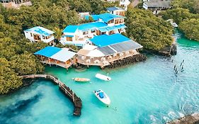 Blu Galapagos Sustainable Waterfront Lodge
